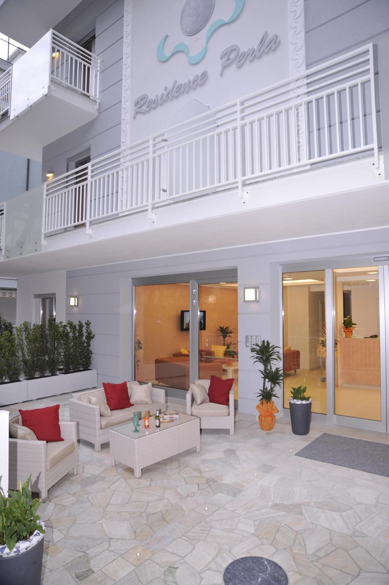 Residence Perla Misano Adriatico Dış mekan fotoğraf