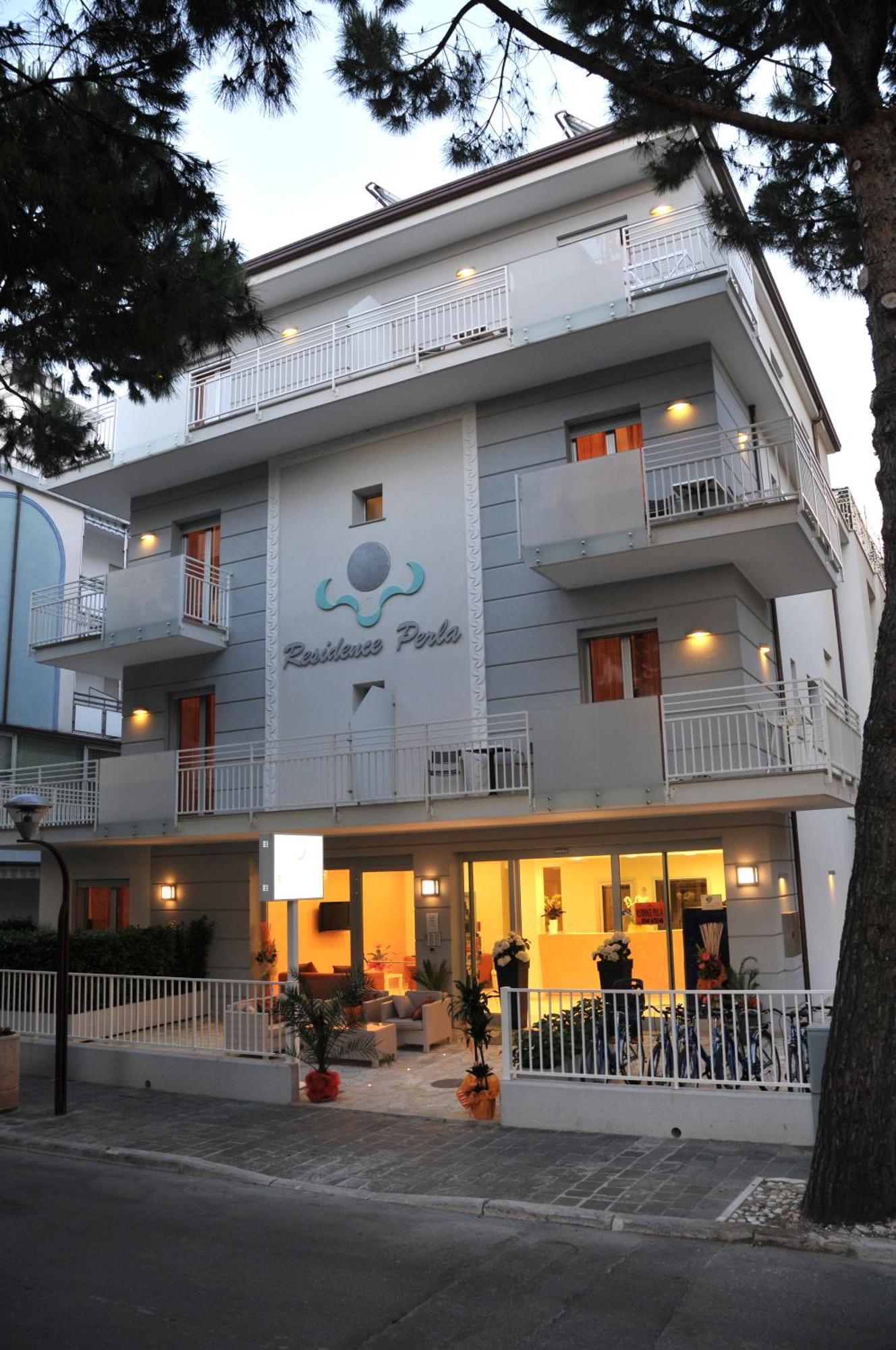 Residence Perla Misano Adriatico Dış mekan fotoğraf